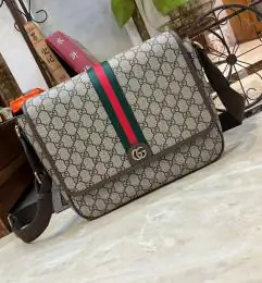 gucci aaa homme mini sac a main s_117a405